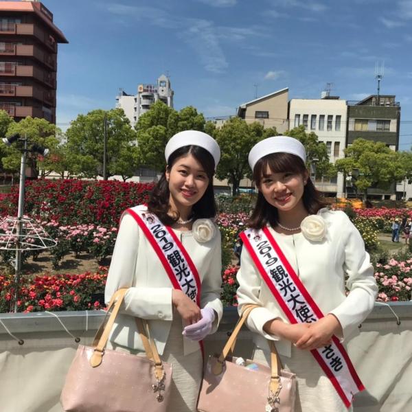 2019観光大使おかざき　古林かなみ（左）　鶴田百代（右）