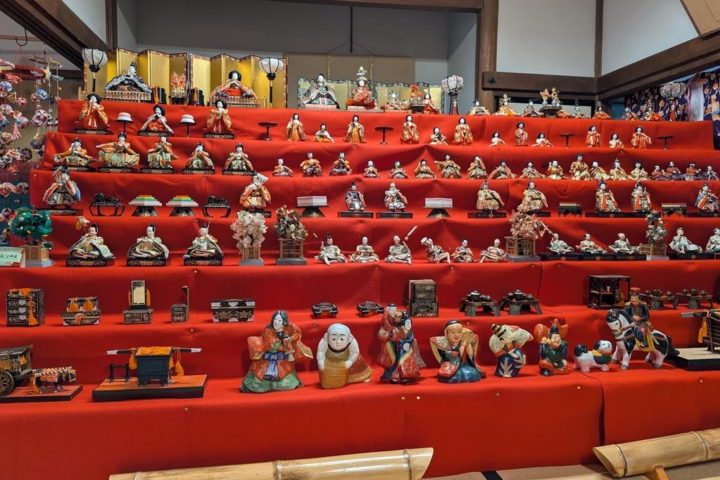 奥殿陣屋にて3月8日(日)まで、ひな人形展示中です！