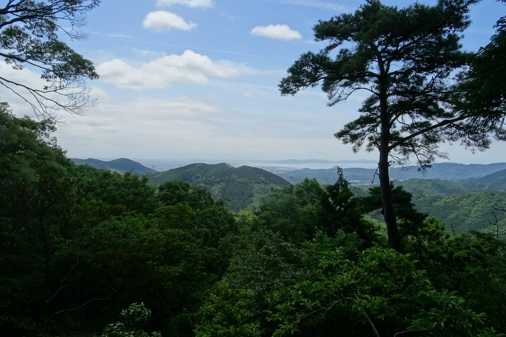 水晶山トレッキングを実施しました！