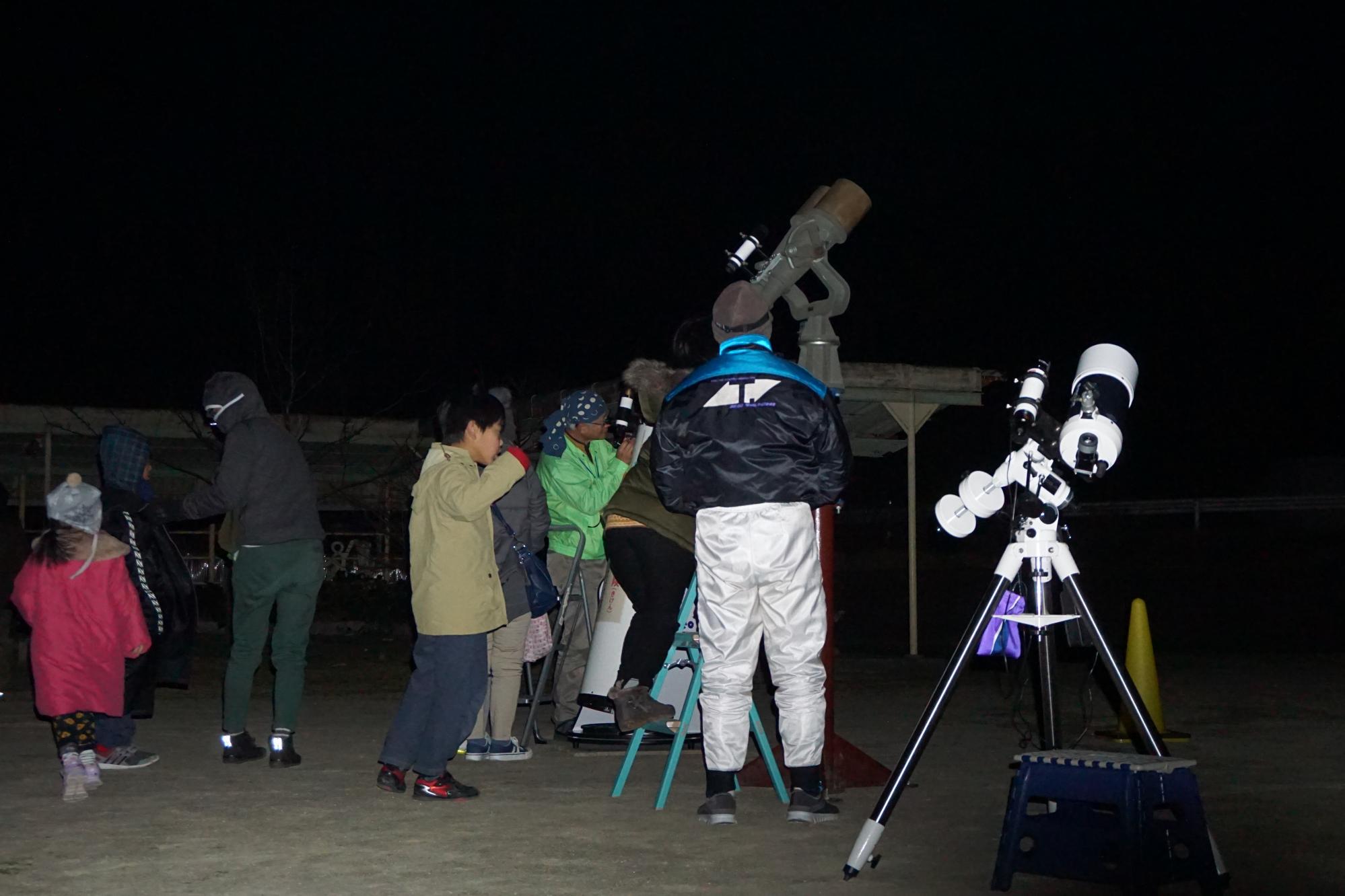 オリオン大星雲と冬の星空観望会を開催しました！