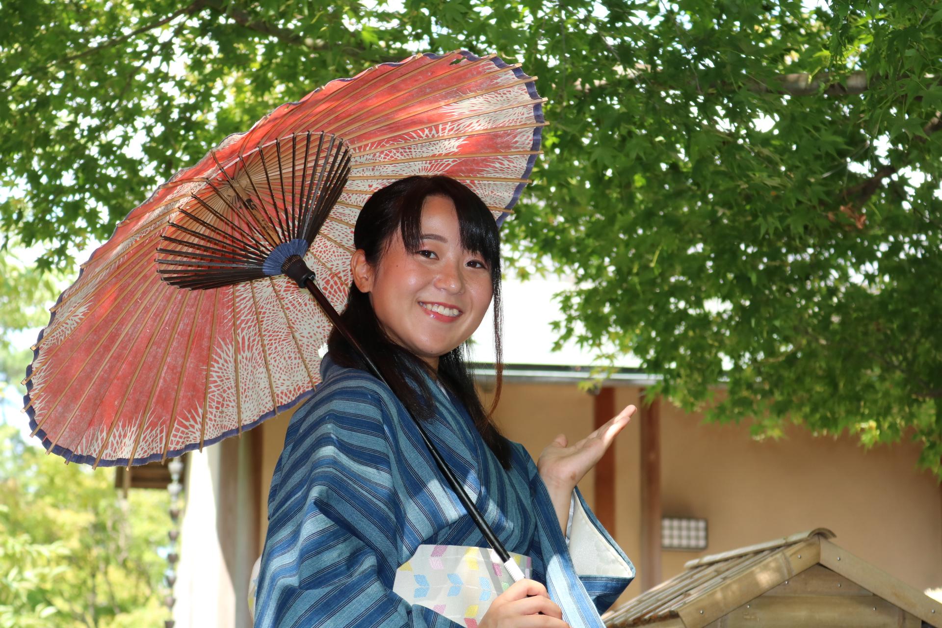 5月15日（水）から「着物でほっと一息」を開催します。