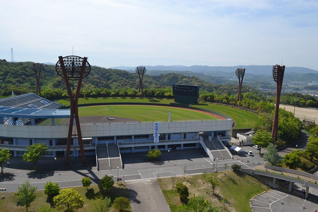 甲子園県予選会場にキャラバン隊が出張！市民球場で岡崎グルメを販売します！