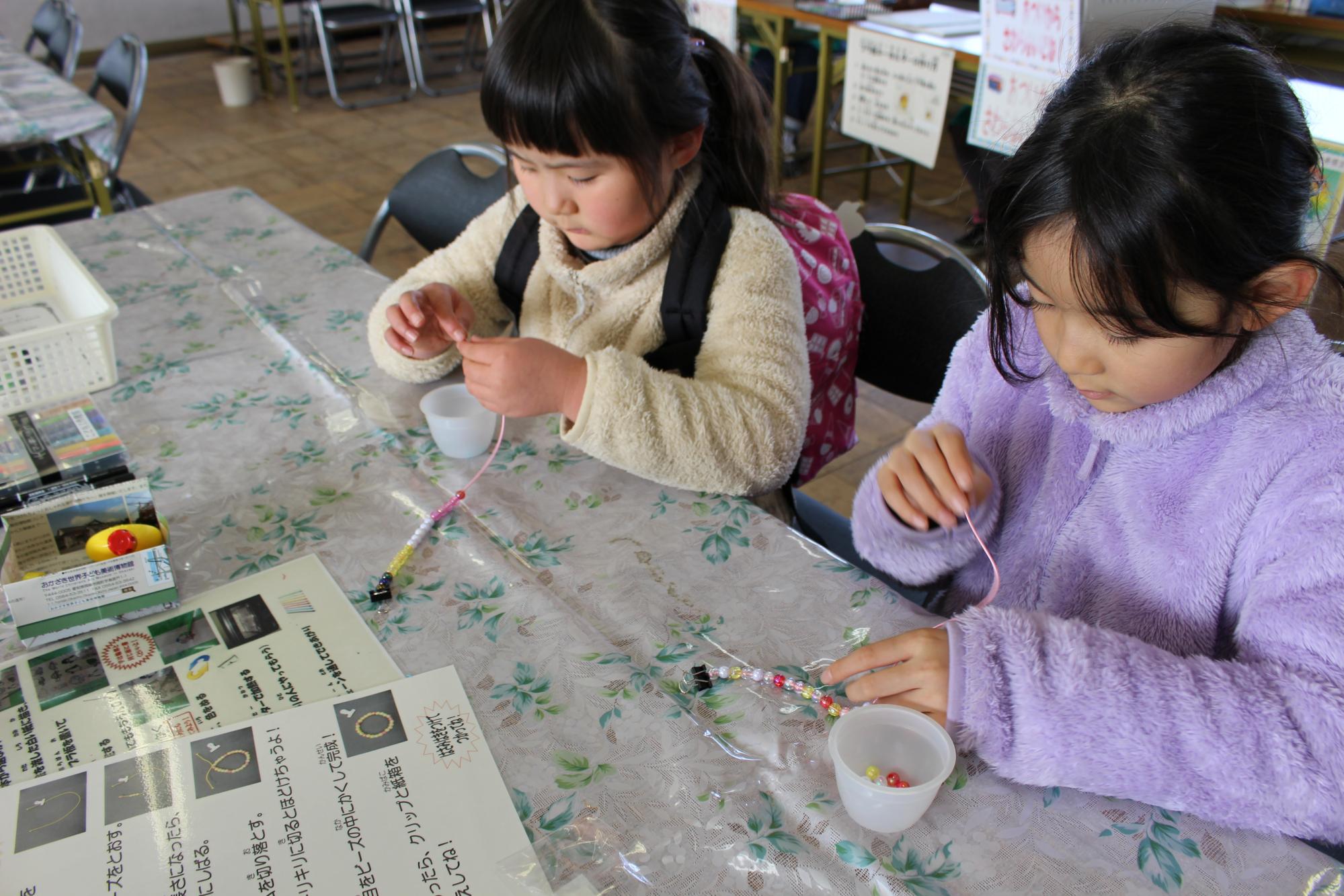 1月24日(日)は「こども工作教室」を開催します！