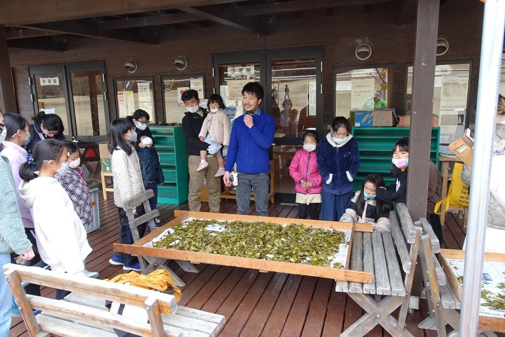 「お茶の老舗に習う番茶づくり」を開催しました。