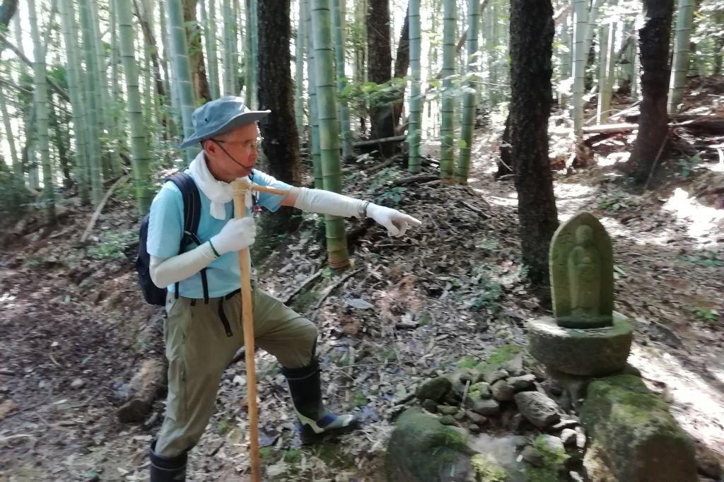 「郷土史家と巡る「やくし道」／森の歴史」を実施します！！