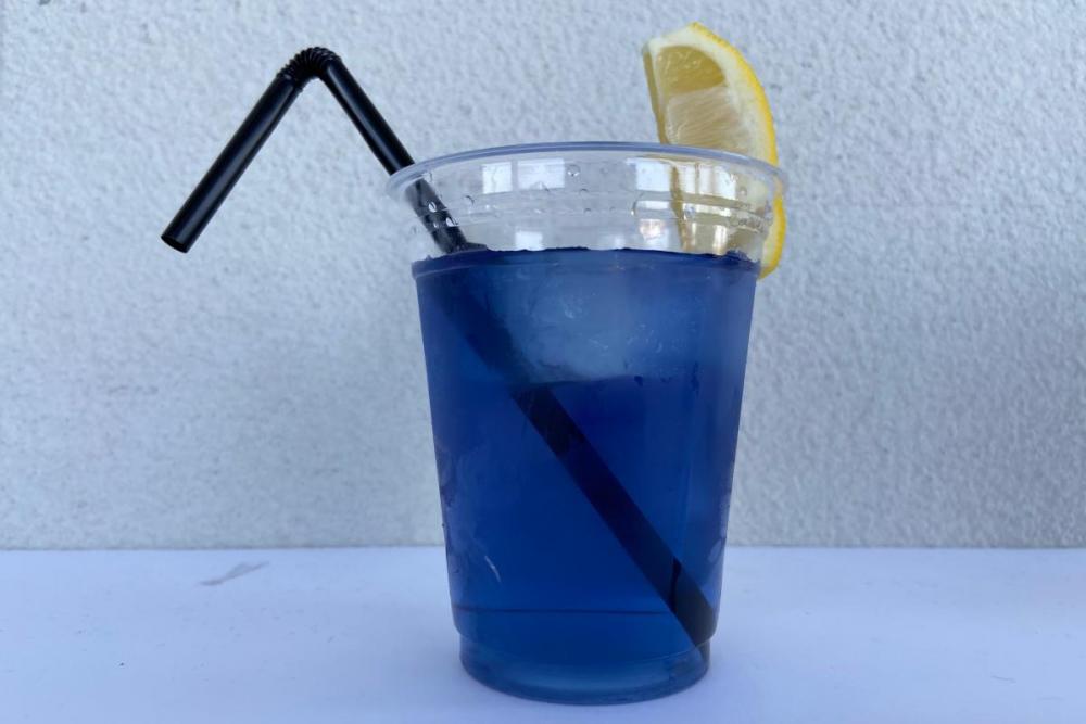 バタフライピーティー（180円）