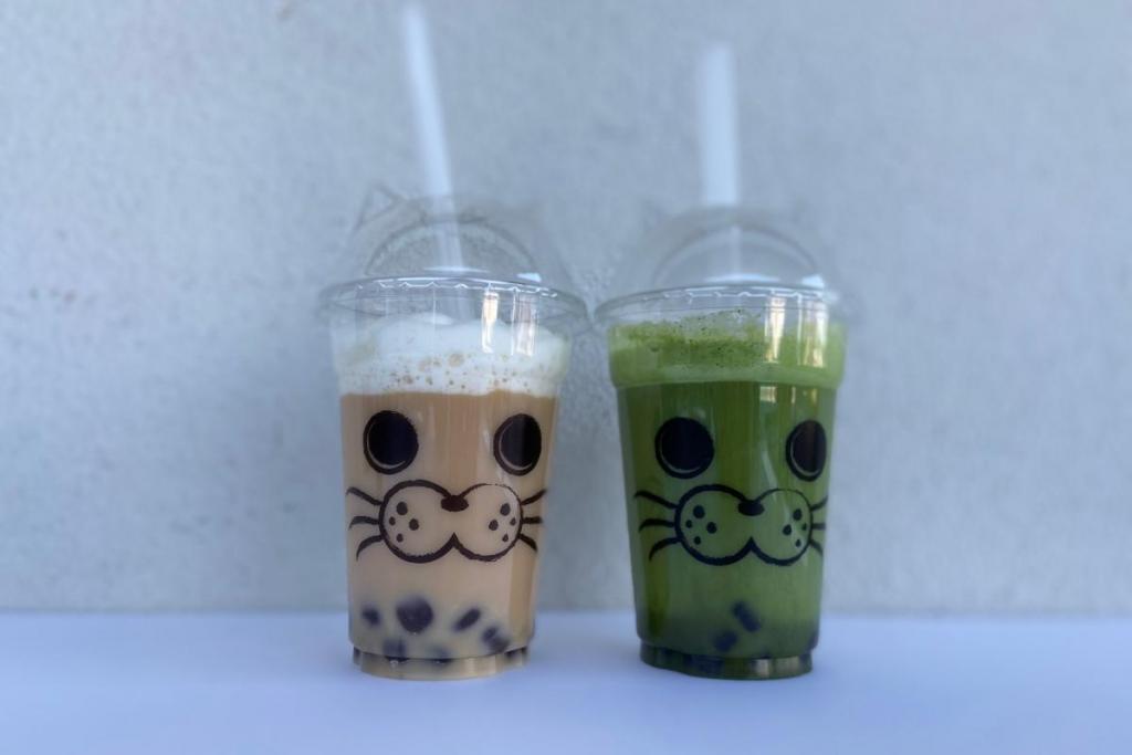 本わらび餅入りミルクティー、抹茶ミルクティー（500円）