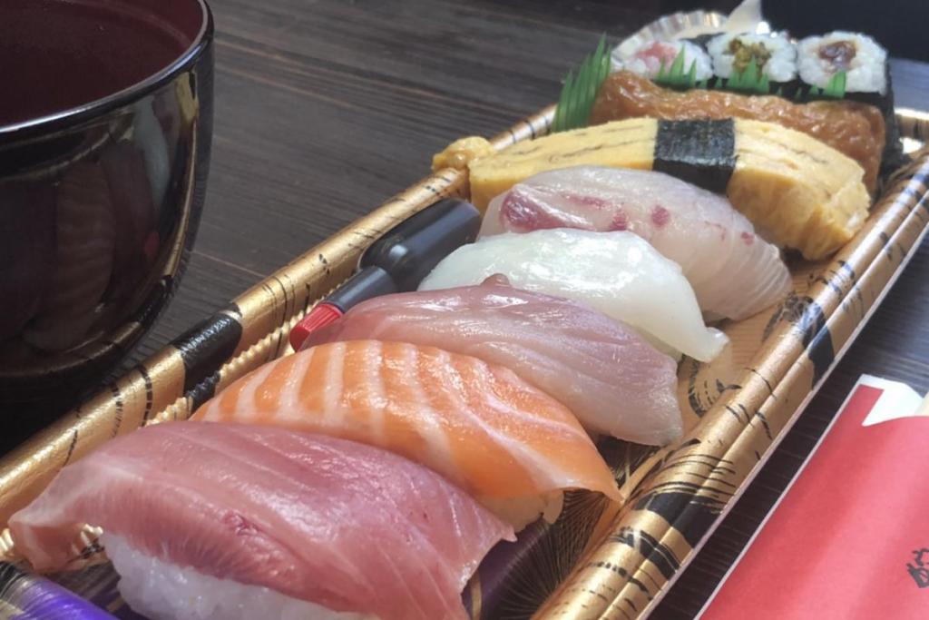 「すしランチ」800円