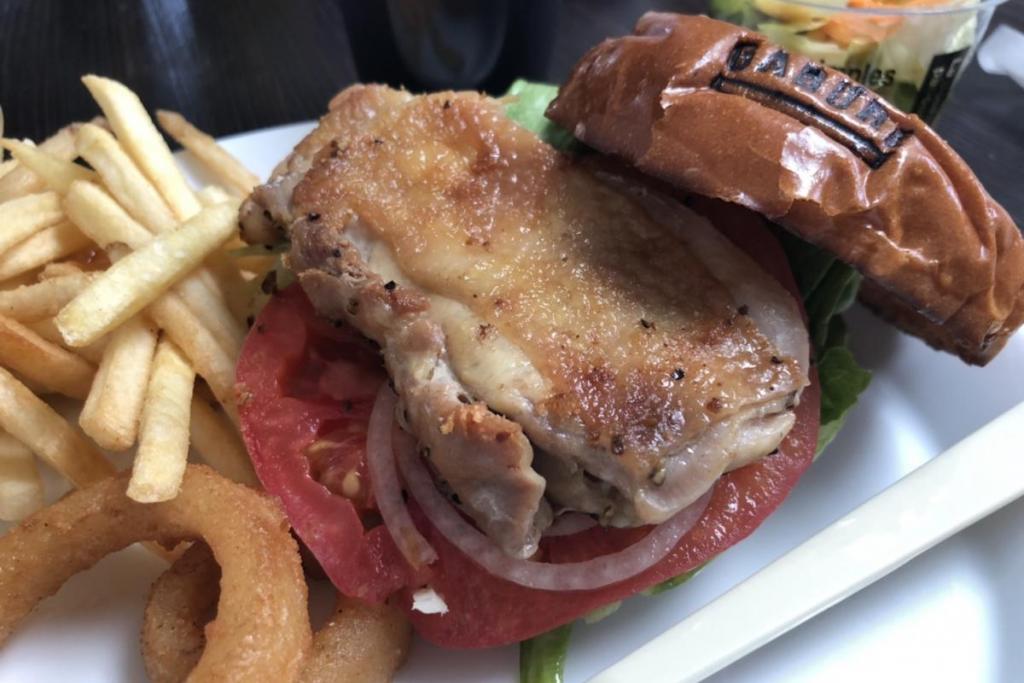 チキンバーガーセット