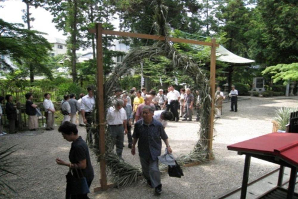 六所神社