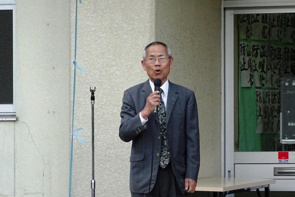 鳥川ホタル保存会の片岡会長より歓迎のご挨拶