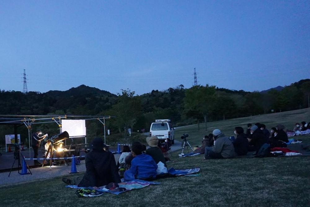 暮れていくわんＰarkの空