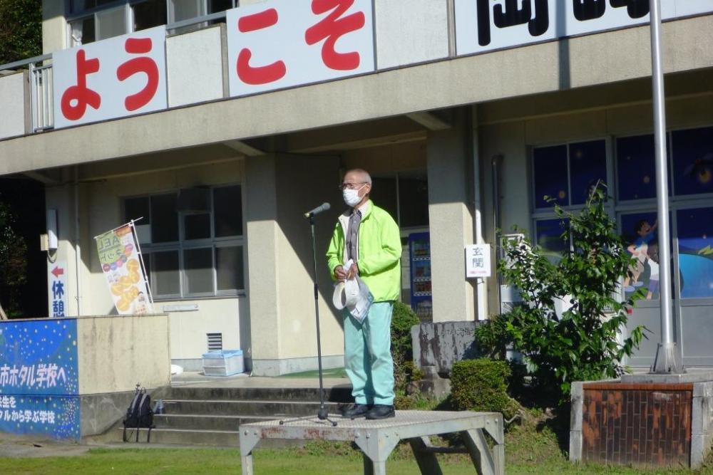 鳥川ホタル保存会　片岡会長による挨拶