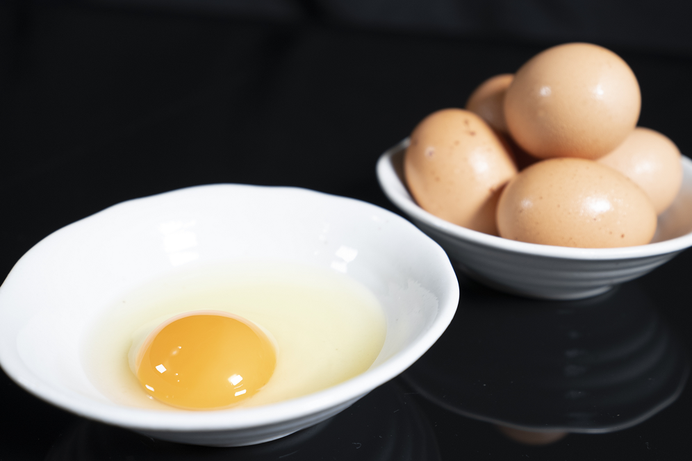 岡崎生まれの純国産鶏「岡崎おうはん」の卵を使用しています