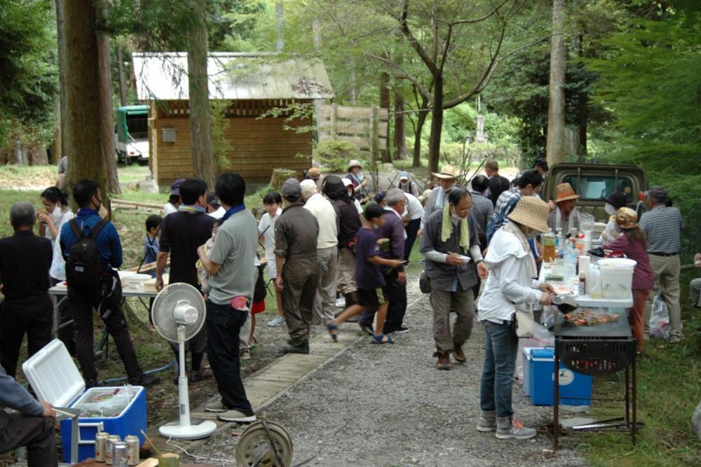 みんな楽しくワイワイガヤガヤ