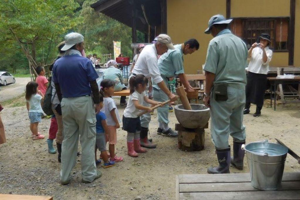 餅つき大会（３年ぶり）