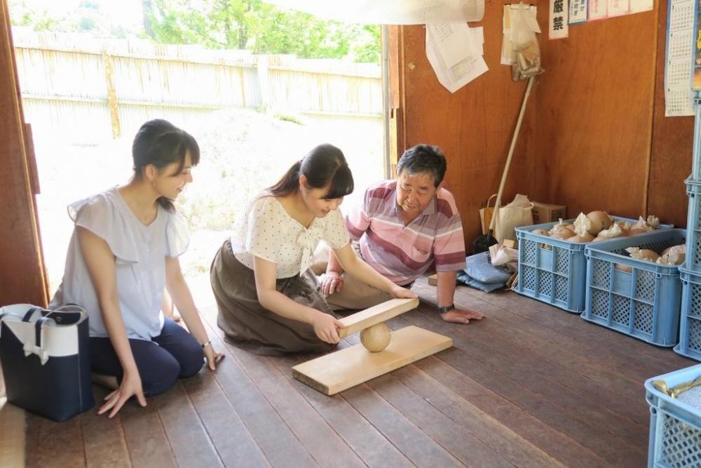 明さんに見ていただきながら触ってみます