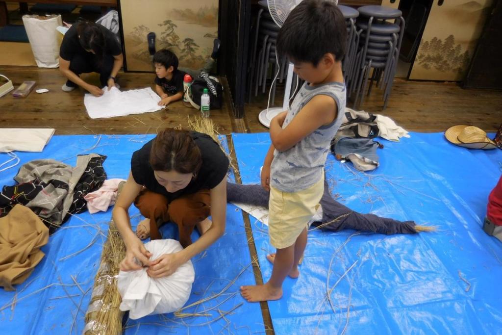 う～ん、ママもうちょっと綺麗に作って！