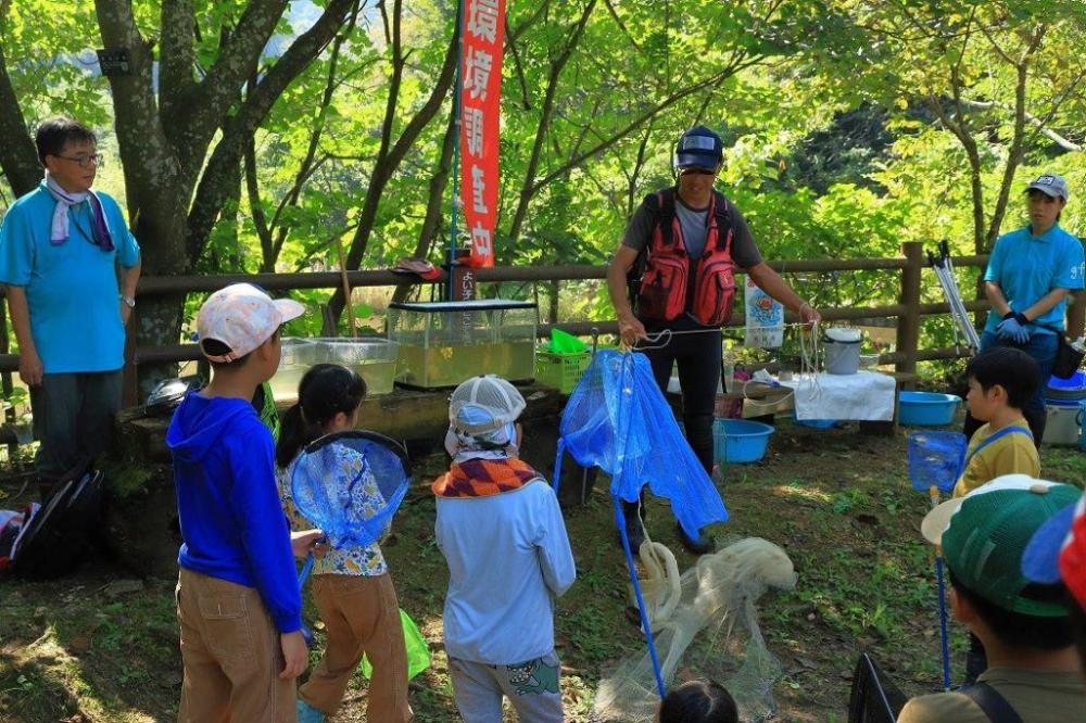 投網について説明。捕まる構造に納得。