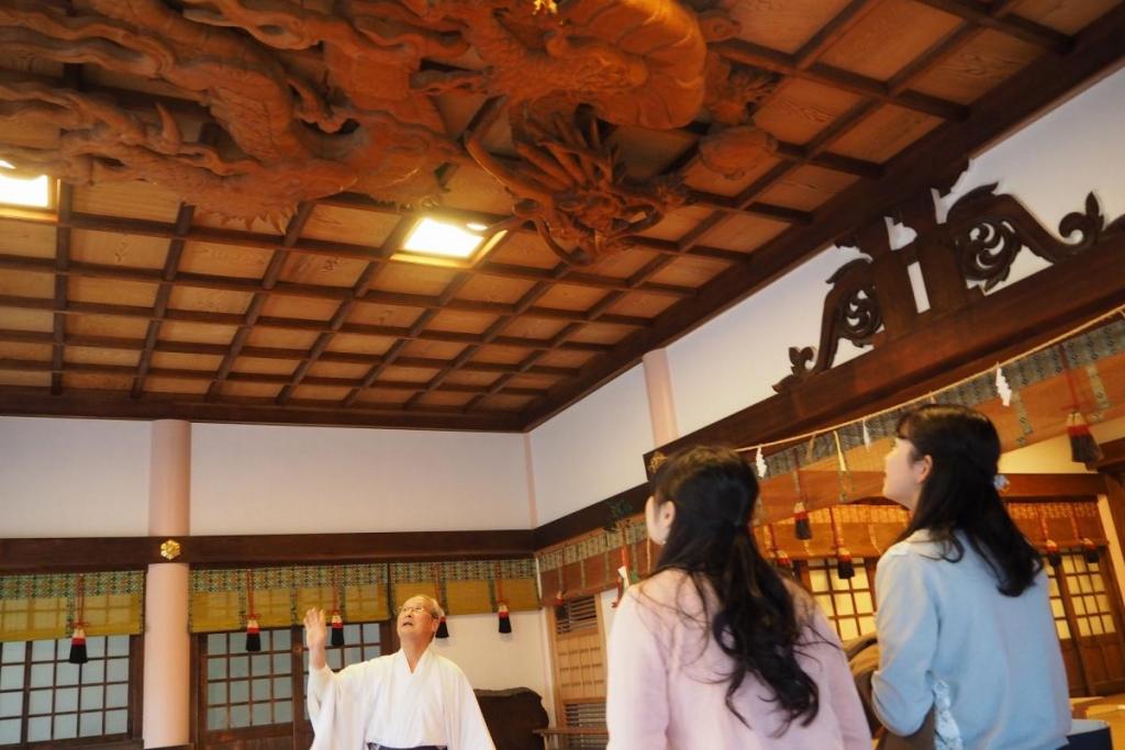 岡崎城公園に隣接している龍城神社の境内