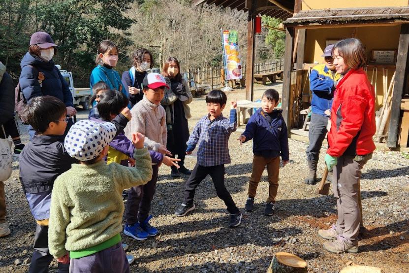 薪割りの順番をじゃんけんで決めました！