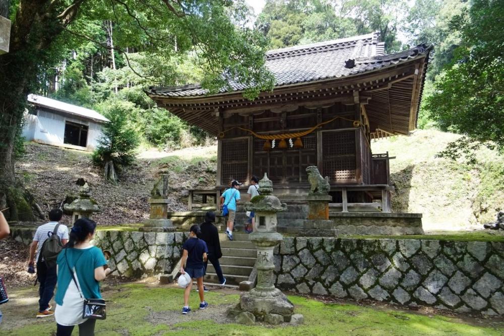 白髭神社に着きました