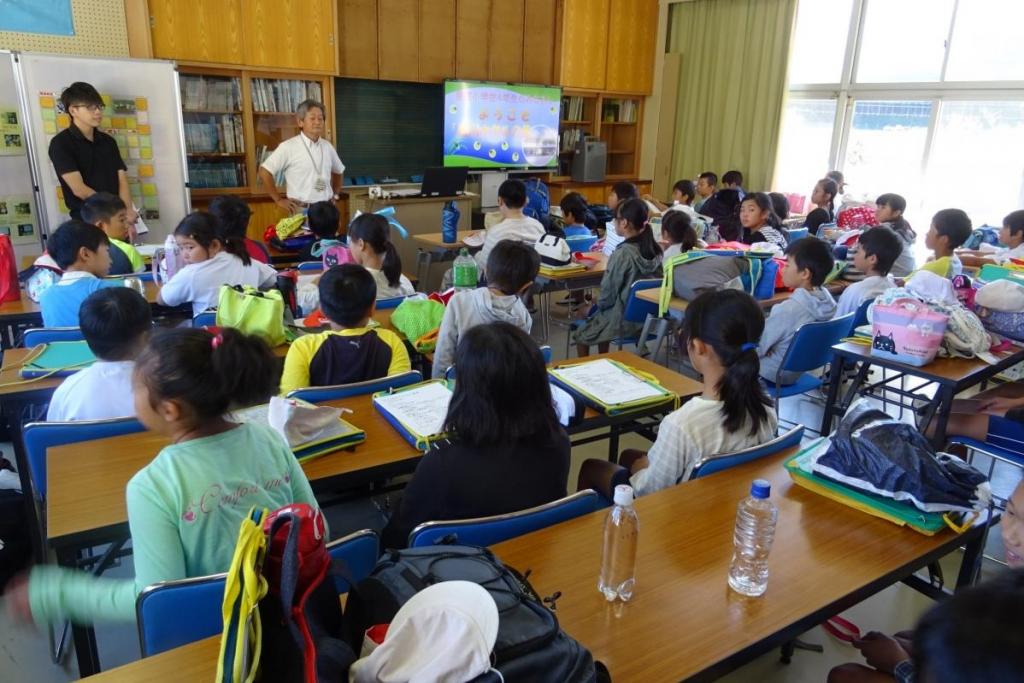 1日ホタル学校で学びます