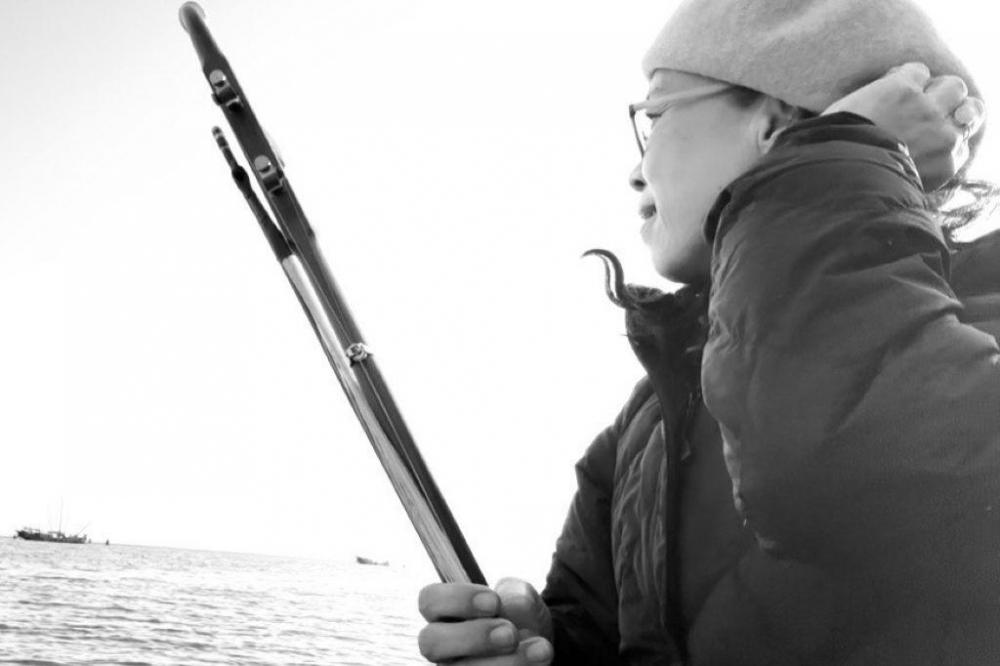 二胡：小野志保氏