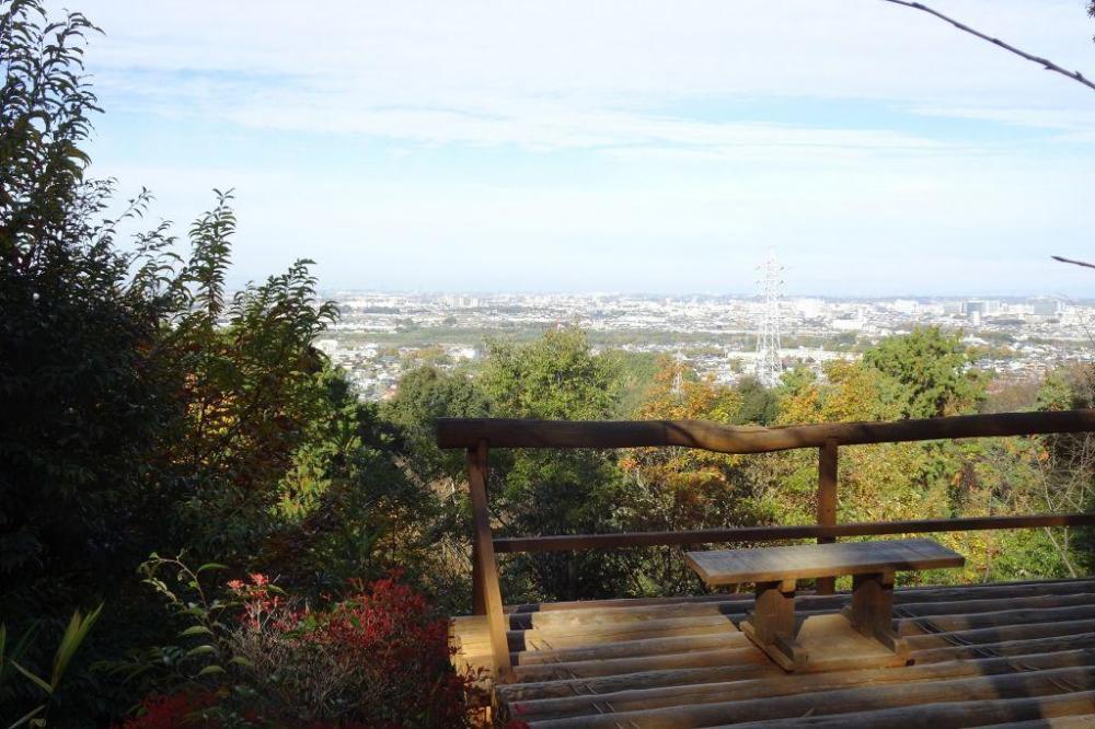 四阿デッキ（名古屋駅ビルや湾岸トリトンも）