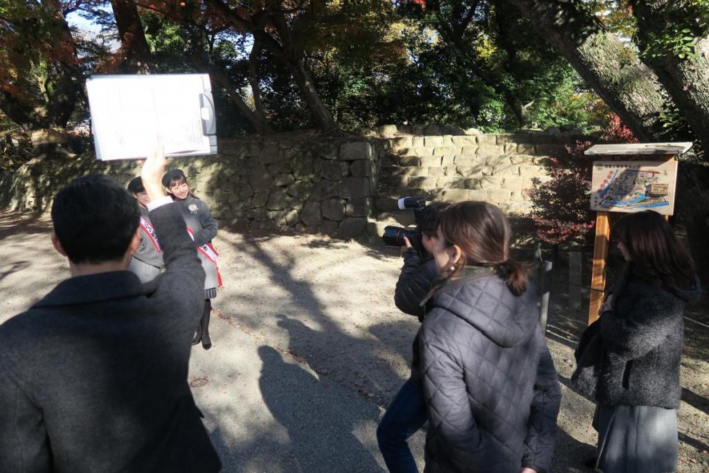 岡崎城公園にて広報誌の写真撮影♪