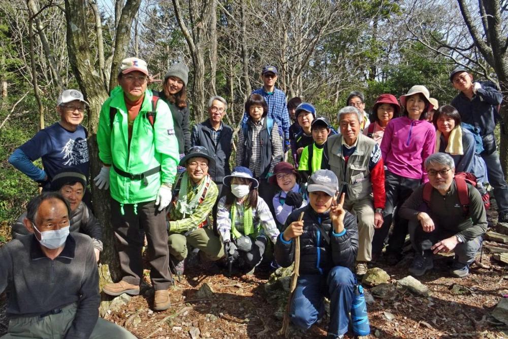 山歩きの人気は年々高まっています