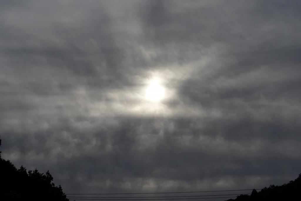 あいにくの曇り空