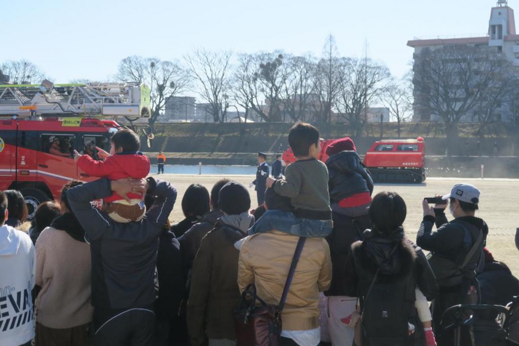 子どもたちは消防車両が大好き☆