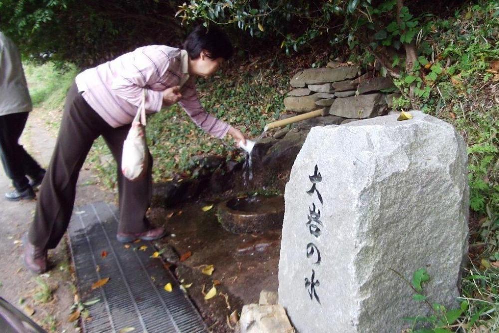 ホタル学校から一番近い「大岩の水」