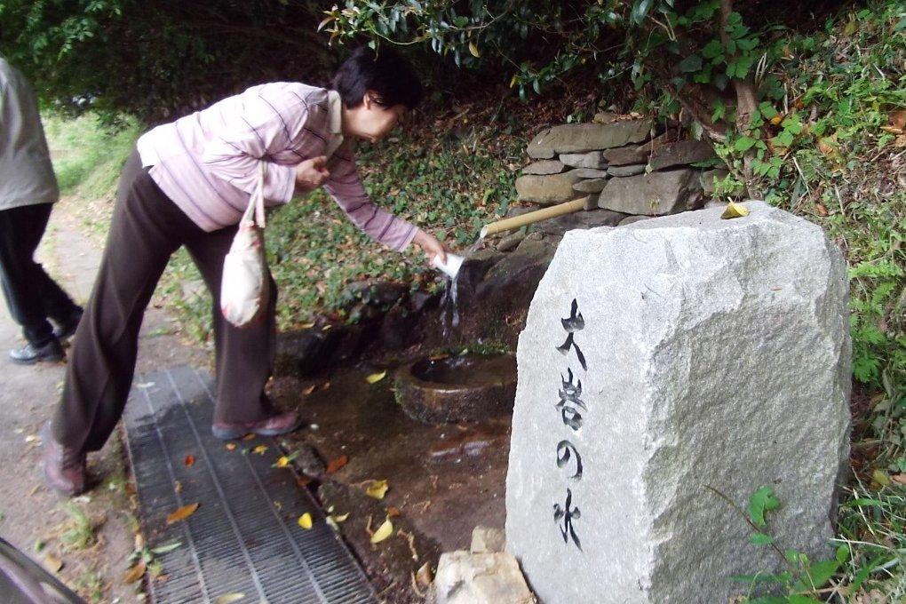 ホタル学校から一番近い「大岩の水」