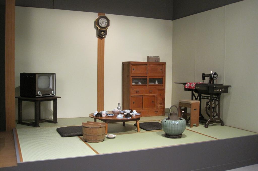 昭和30年代の茶の間風景（再現）