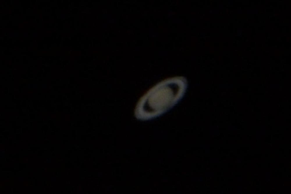 時期によっては土星のリングが観察できます