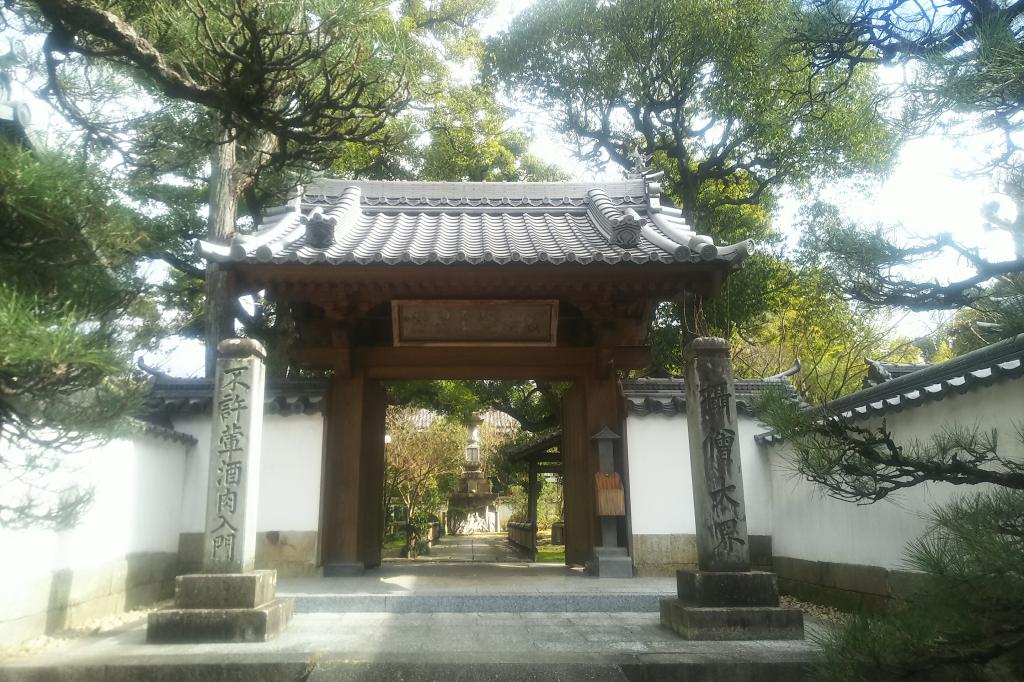 昌光律寺