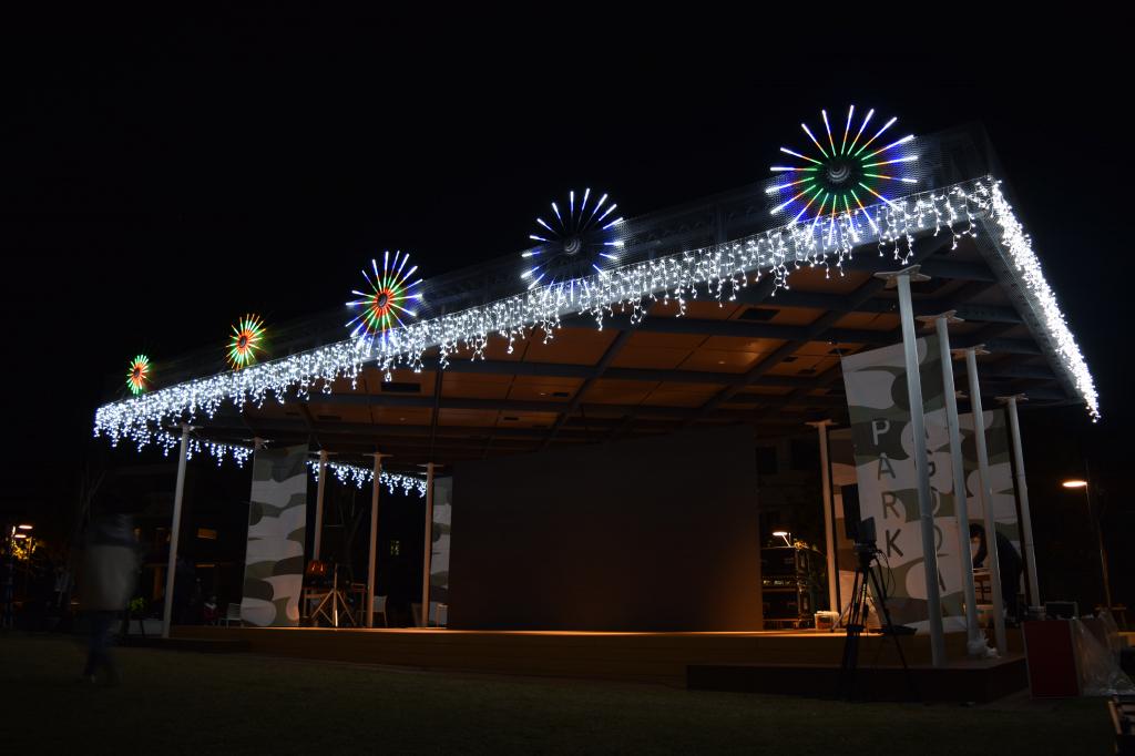 籠田公園イルミネーション