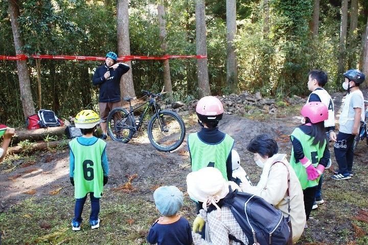 自然のなかで楽しむ自転車体験会