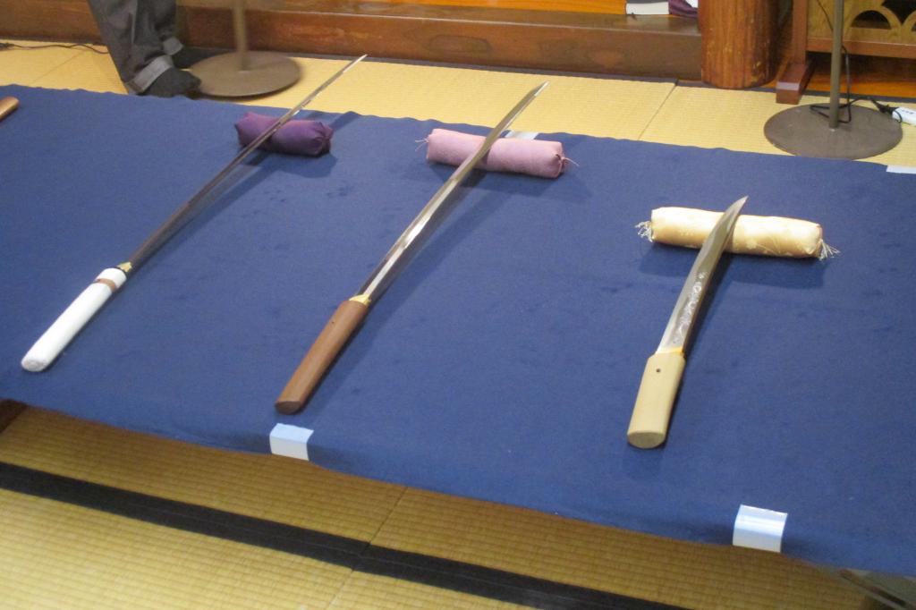 日本刀初心者講座　～刀剣鑑賞の作法とマナー～