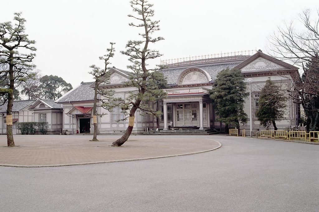 旧額田郡公会堂