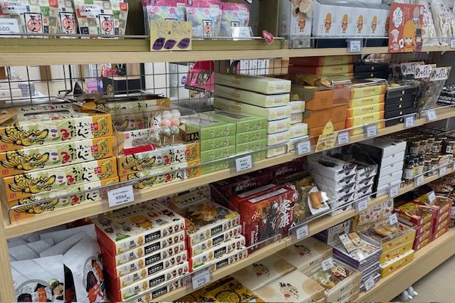 箱菓子も多数ご用意しております。