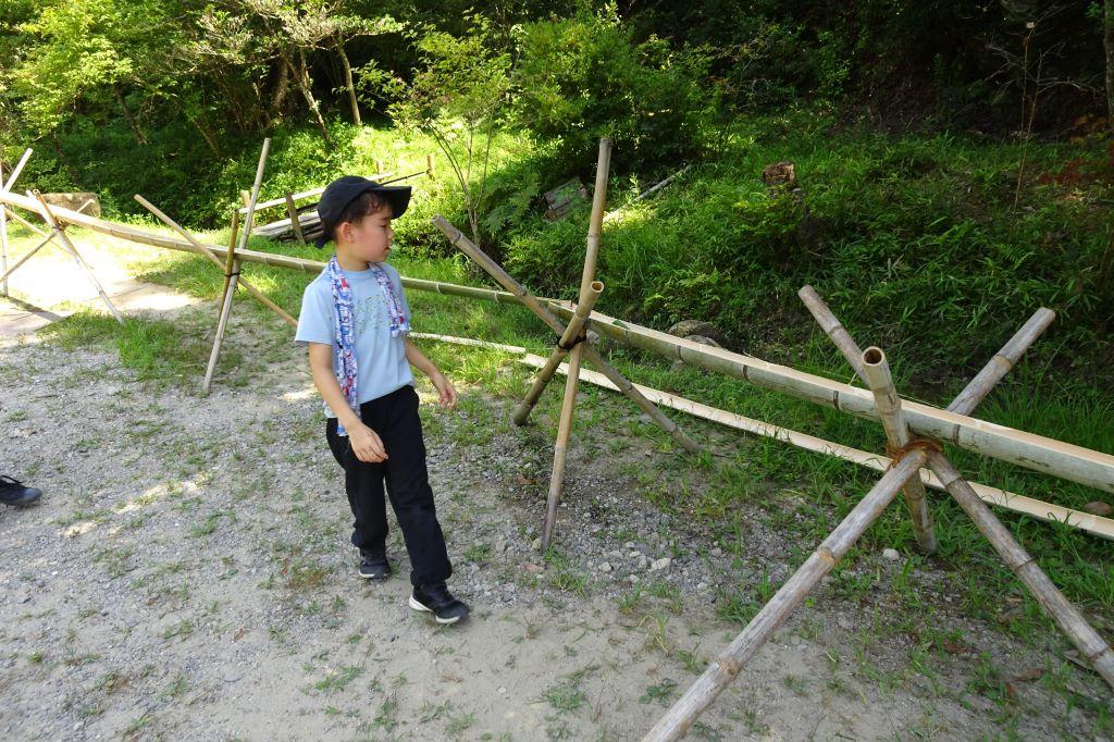 自由交流で葉っぱボートレース