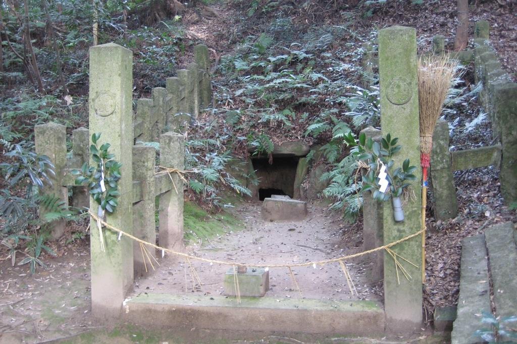 山中八幡宮