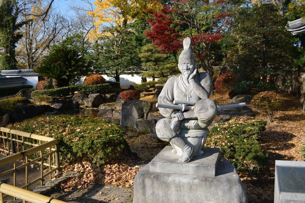 しかみ像 見どころ 施設紹介 岡崎公園 岡崎おでかけナビ 岡崎市観光協会公式サイト