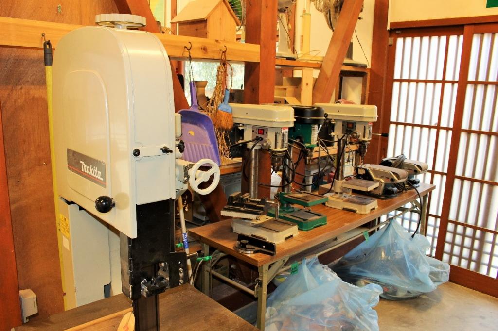 様々な木材加工用の機械なども充実