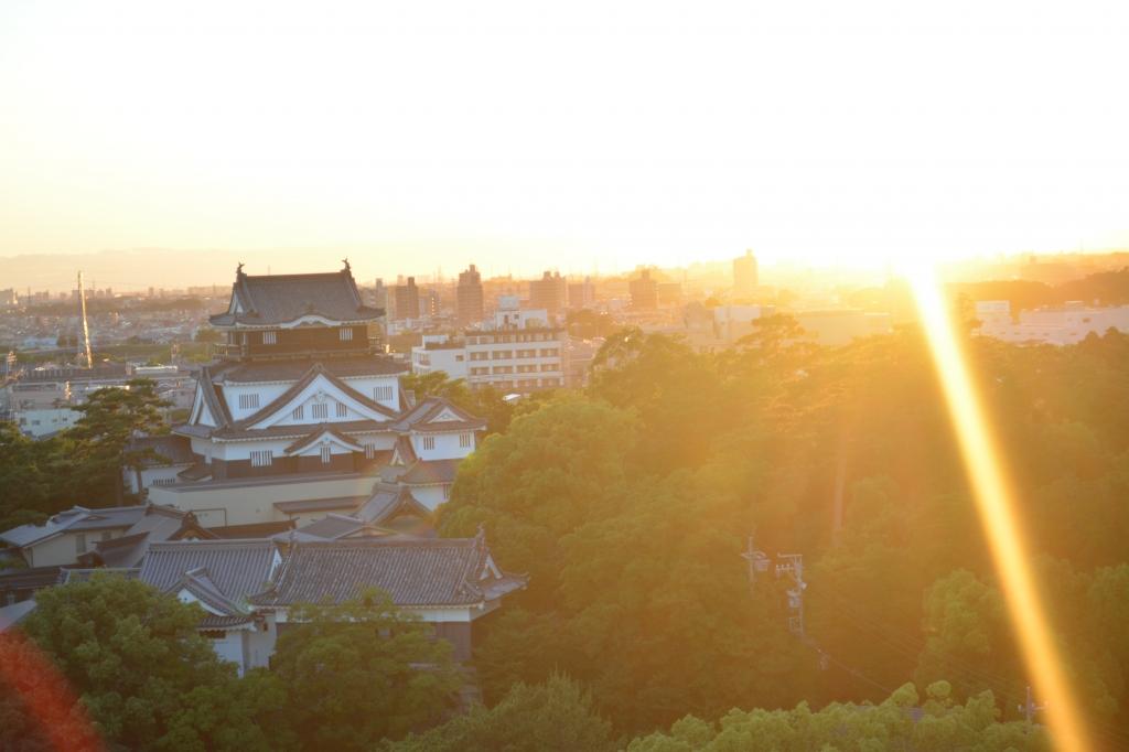 もちろん夕日も見れますよ～。