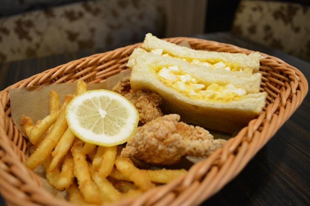 チキンバスケット880円