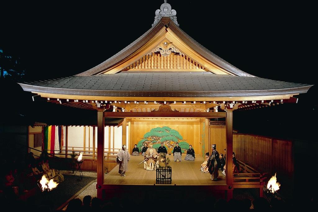 岡崎城 二の丸能楽堂 見どころ 施設紹介 岡崎公園 岡崎おでかけナビ 岡崎市観光協会公式サイト